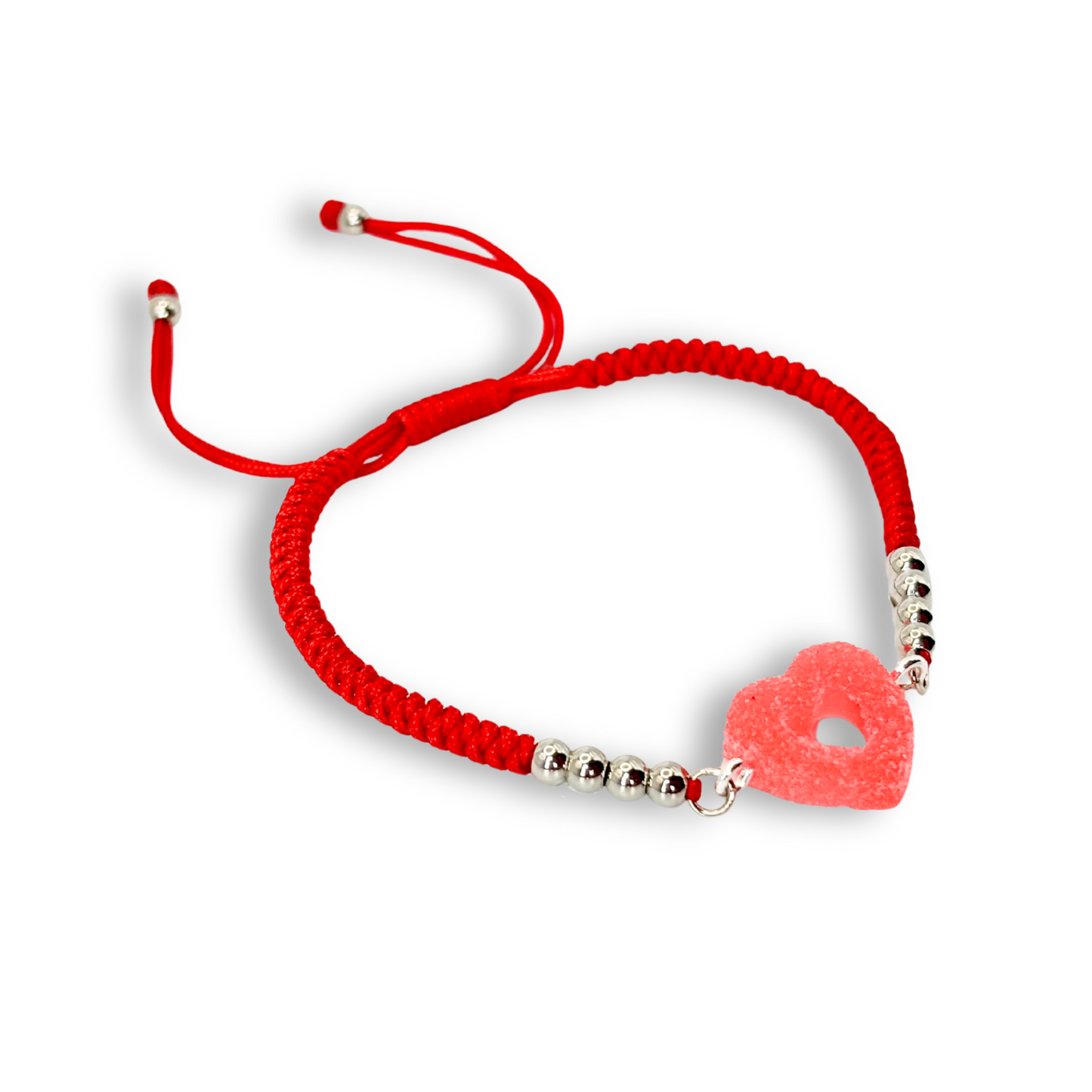 Sweetheart Macramé Bracelet in Strawberry